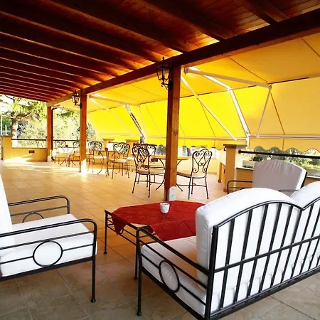 La Corte Degli Ulivi Bed and breakfast Civitavecchia